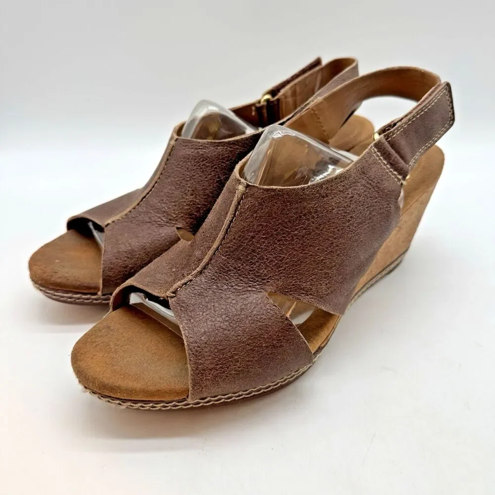 Clarks Helio Float Wedge Sandal Women’s 9.5M Brown Hook & Loop Leather Slingback
